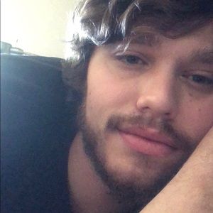 Meet your Posher, Travis